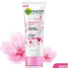GARNIER - Sakura Glow - Glowing Face Wash (100ml)