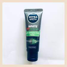 Nivea (Men) - White 8H Oil Clear Mud Foam (18g)