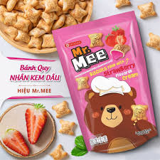 Mr.Mee - Biscuits Filled With Strawberry Flavoured Cream (22g)