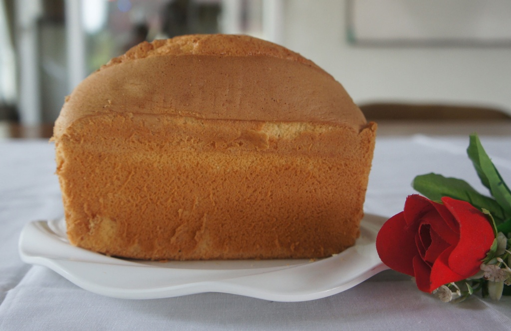 Hollywood - Chiffon Cake