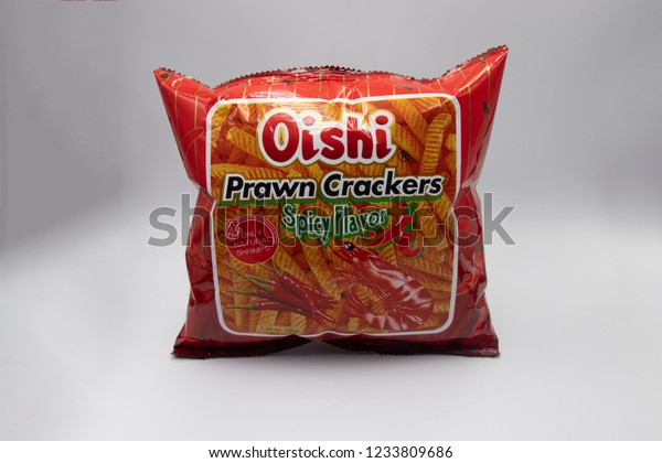 Oishi - Prawn Crackers - Spicy Flavour (35g)