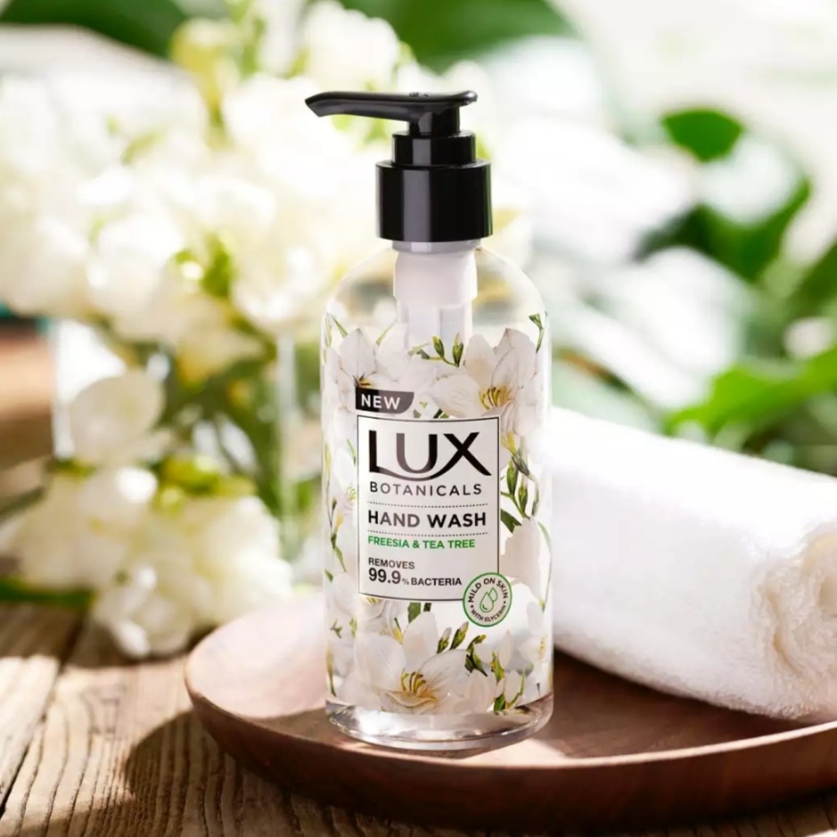 LUX - Botanicals - Hand Wash - Freesia &amp; Tea Tree (220ml)