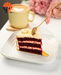 The Pie Bar - Red Velvet Cake