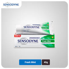 Sensodyne - Fresh Mint - Fluoride Toothpaste (40g) - Green